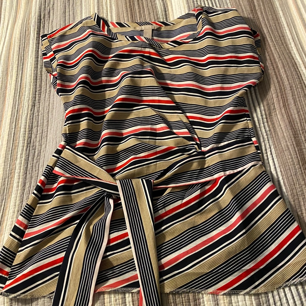 Adorable top from Banana Republic.